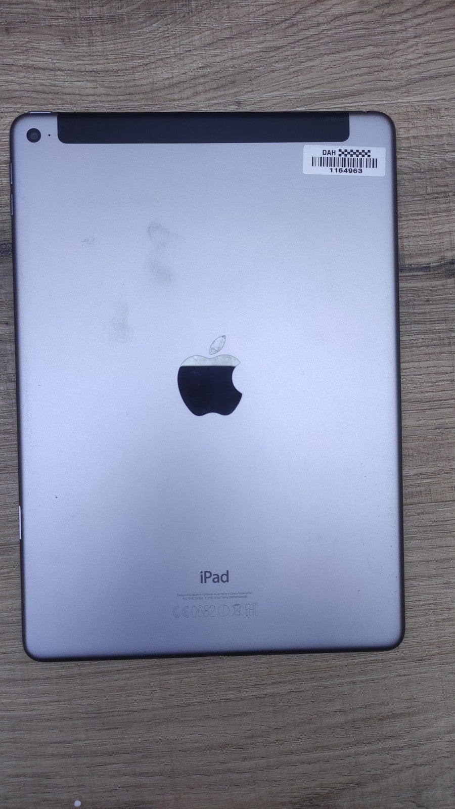 Apple iPad Air 2 Tablet 9.7" 32GB LTE + WiFi Space Gray A1567 LOCKED