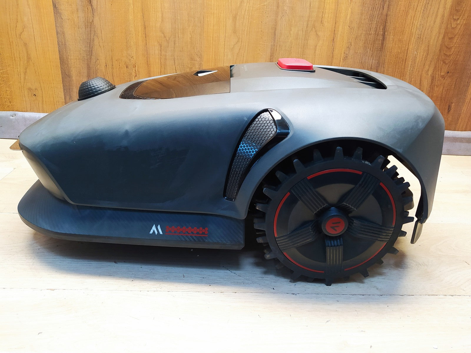 Dreame Mova 1000 Mähroboter (MLLM4110) bis 1.000 m² 3D-LiDAR kabellos, I37695
