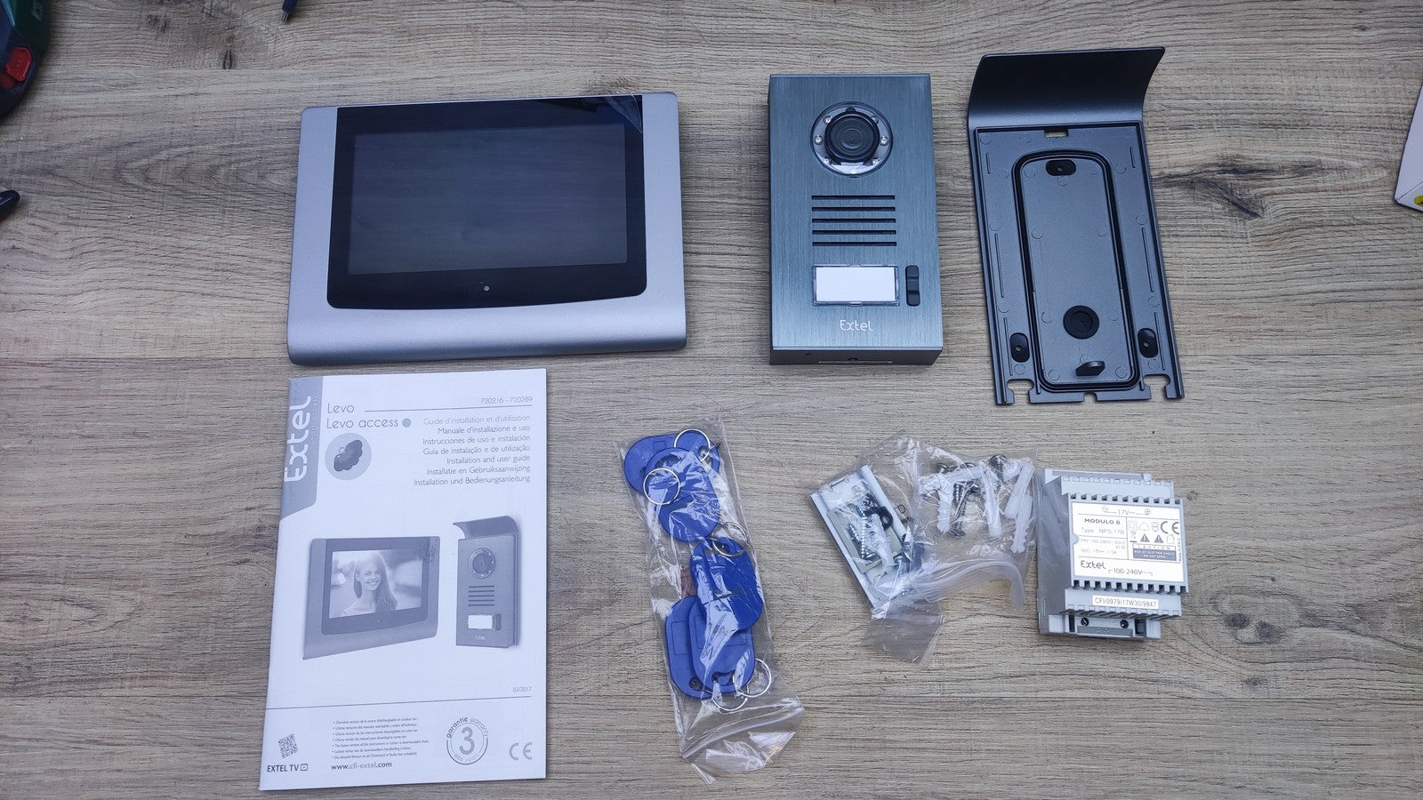 Extel 720289 Levo Videosprechanlage mit Farbdisplay, I35904