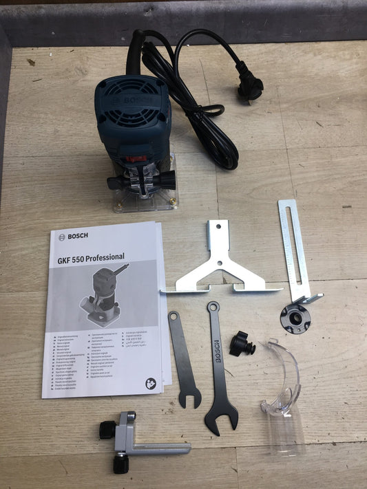 Bosch Professional Kantenfräse GKF 550, I38461