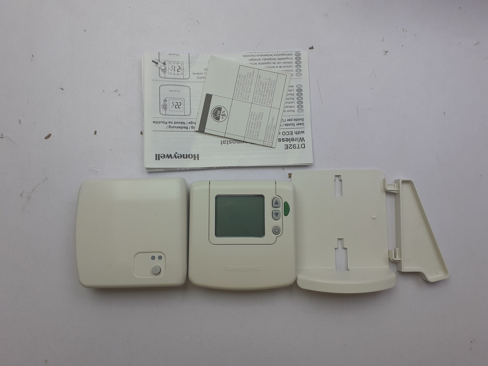 Honeywell Wireless Digital Room Thermostat DT92E1000, V12600 – EL ...
