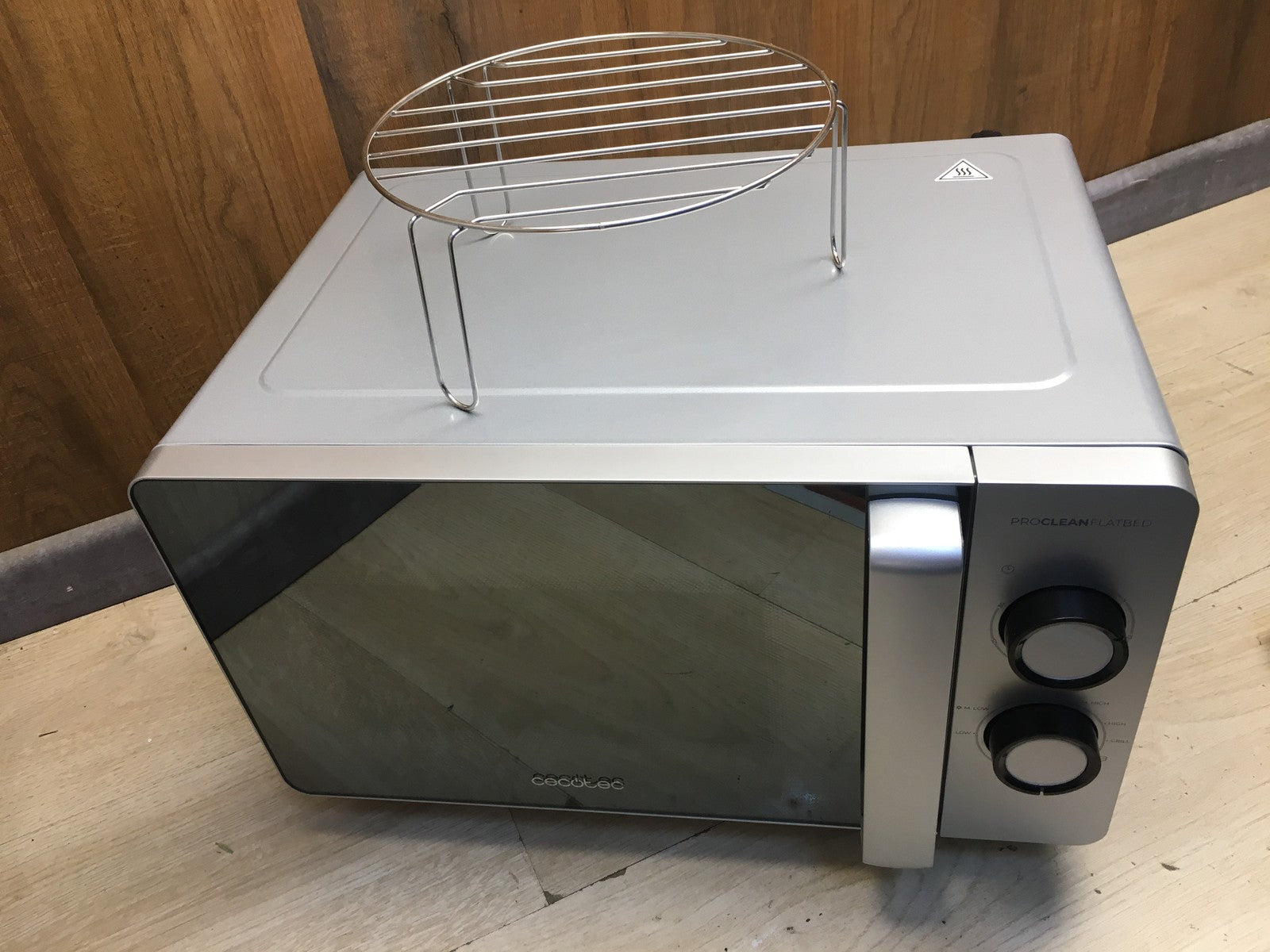 Cecotec ProClean 3160 Flatbed Mirror Mikrowelle mit Grill, 20L, 700W, I39745