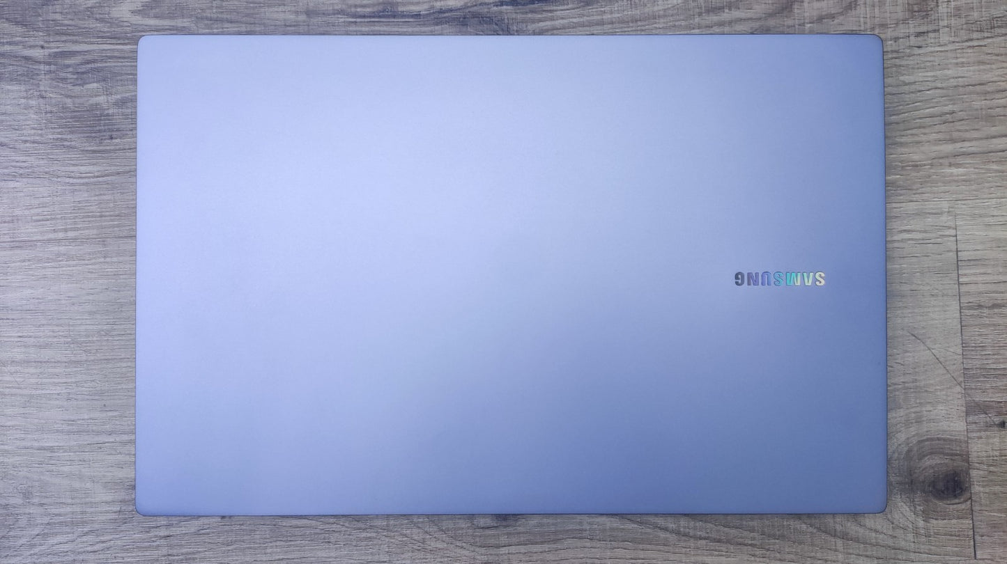 Samsung Galaxy Book4 Notebook 15.6" FHD Core i5-1335U 16GB 512GB USB-C HDMI WiFi