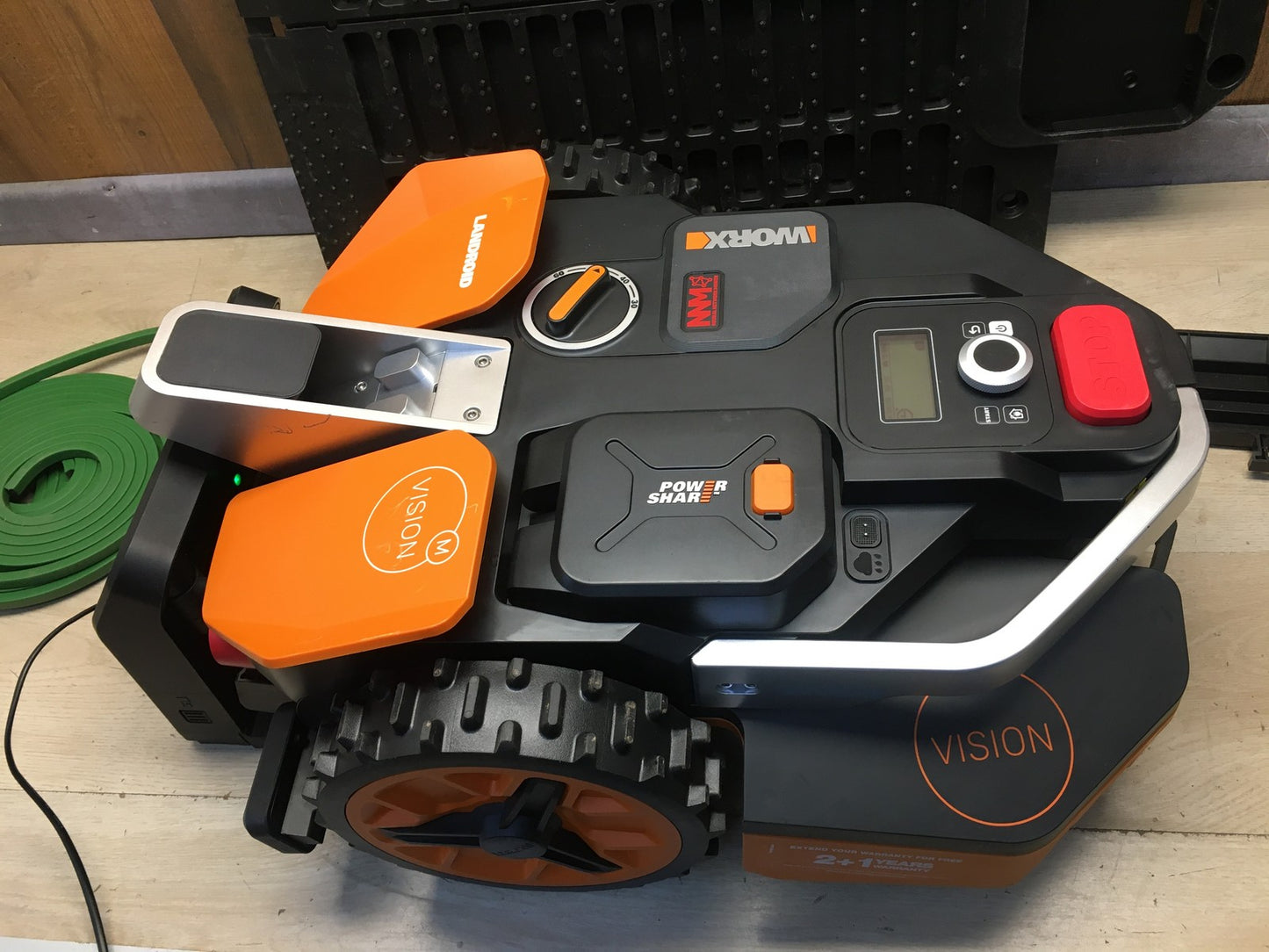 WORX Landroid Vision M600 Mähroboter ohne Begrenzungskabel WR206E.1 I38316