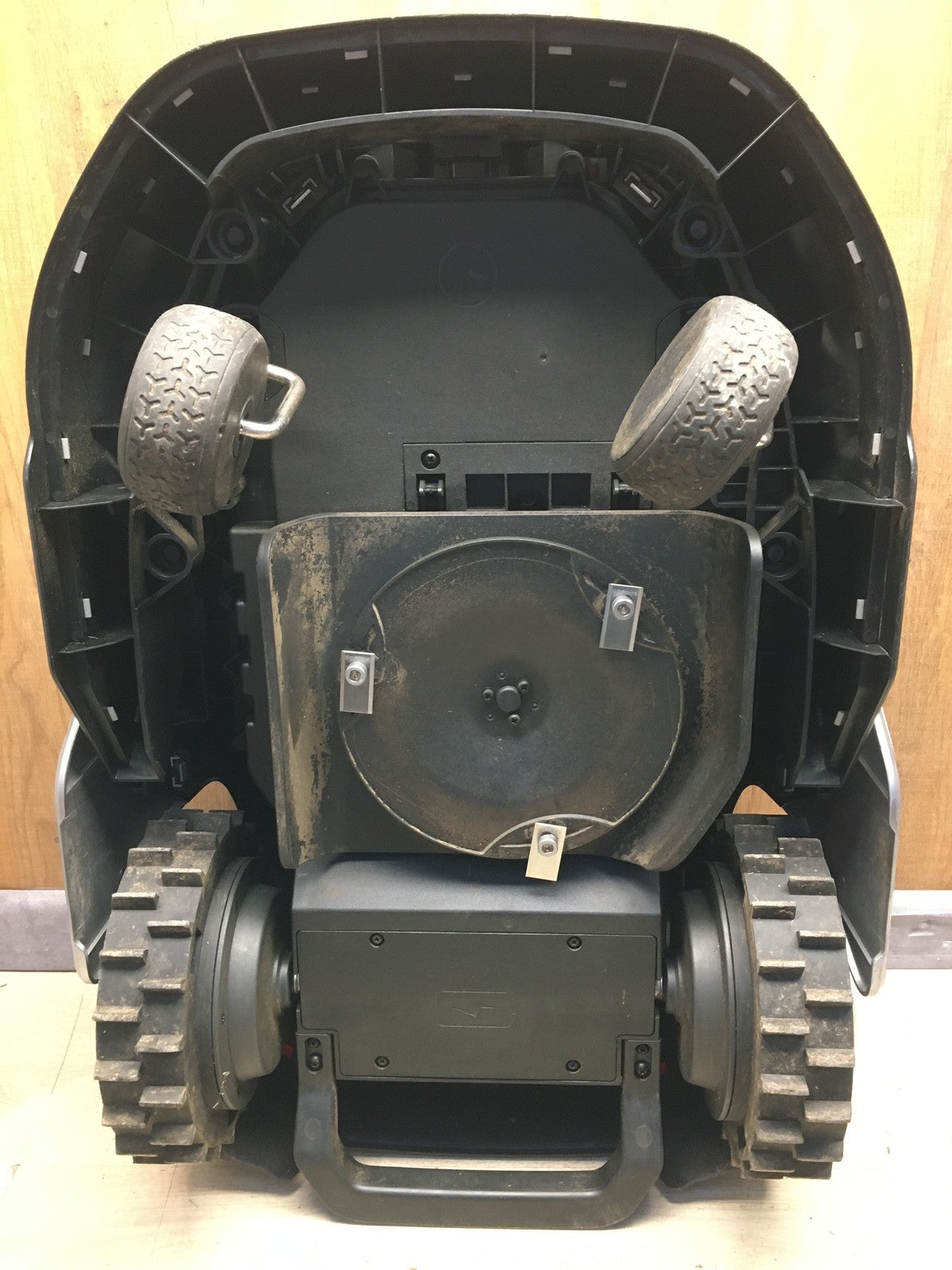 DREAME A2 1200 Mähroboter (MXXA8203) kabellos, für Flächen bis zu 1200m², I41040