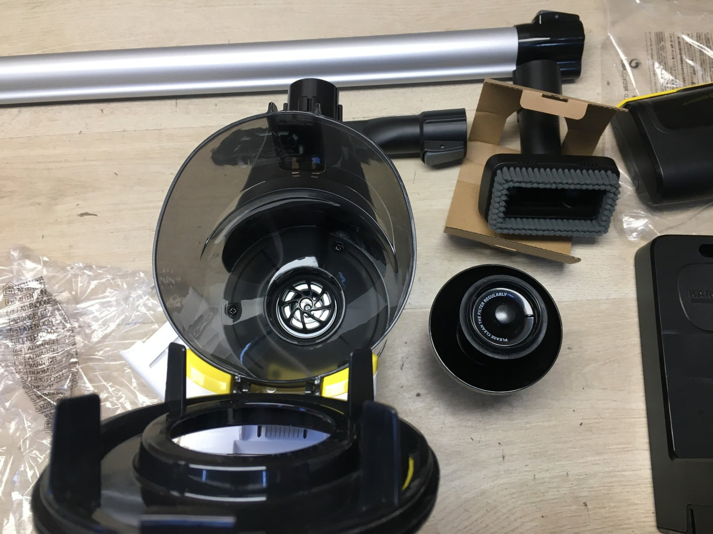 Kärcher VC6 Cordless Akku-Handstaubsauger (1.198-670.0), I36816