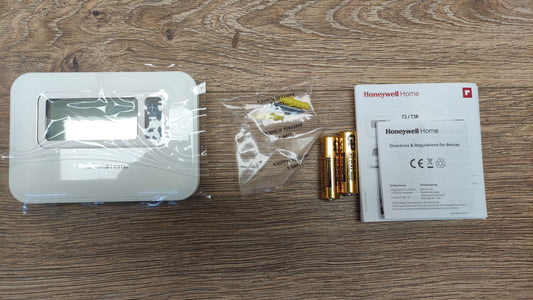Honeywell Home T3C110AEU T3 programmierbarer Thermostat, I40337