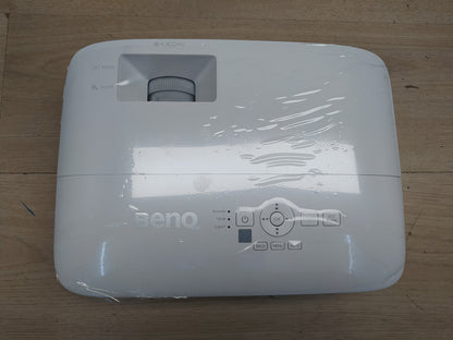 BenQ MX560 DLP Business Beamer mit 4000 Lumen XGA Auflösung