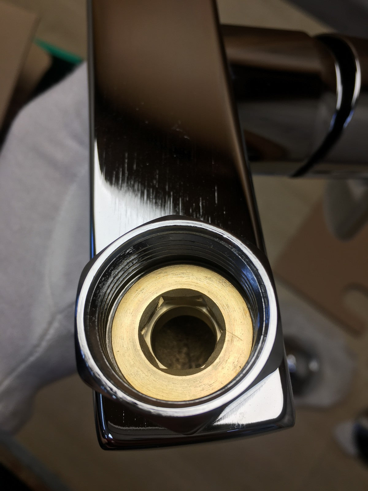 Hansgrohe Focus Aufputz Wannenarmatur 31940000 (für 2 Funktionen) Chrom, I38486