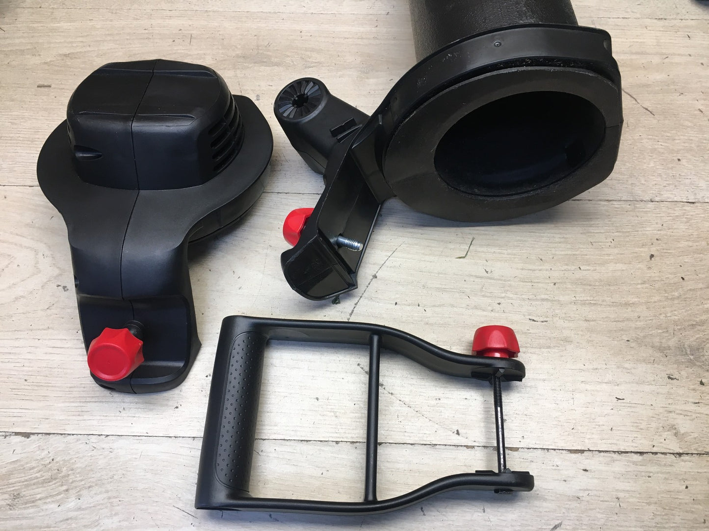 Bosch Laubsauger/Laubbläser UniversalGardenTidy 2300, 2300 W, I38074