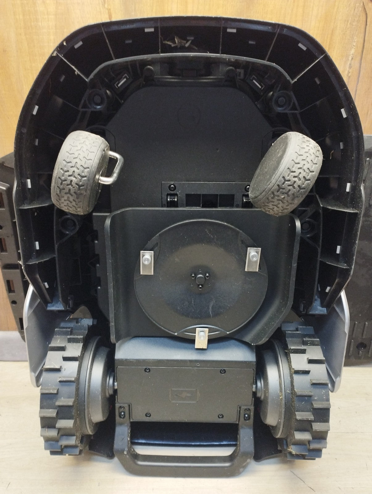 DREAME A2 1200 Mähroboter (MXXA8203) kabellos, für Flächen bis zu 1200m², I39547