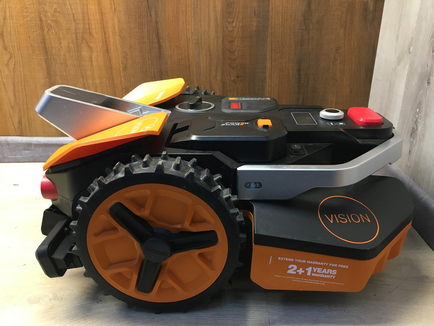 WORX Landroid Vision M550 Mähroboter ohne Begrenzungskabel WR205E, I36470