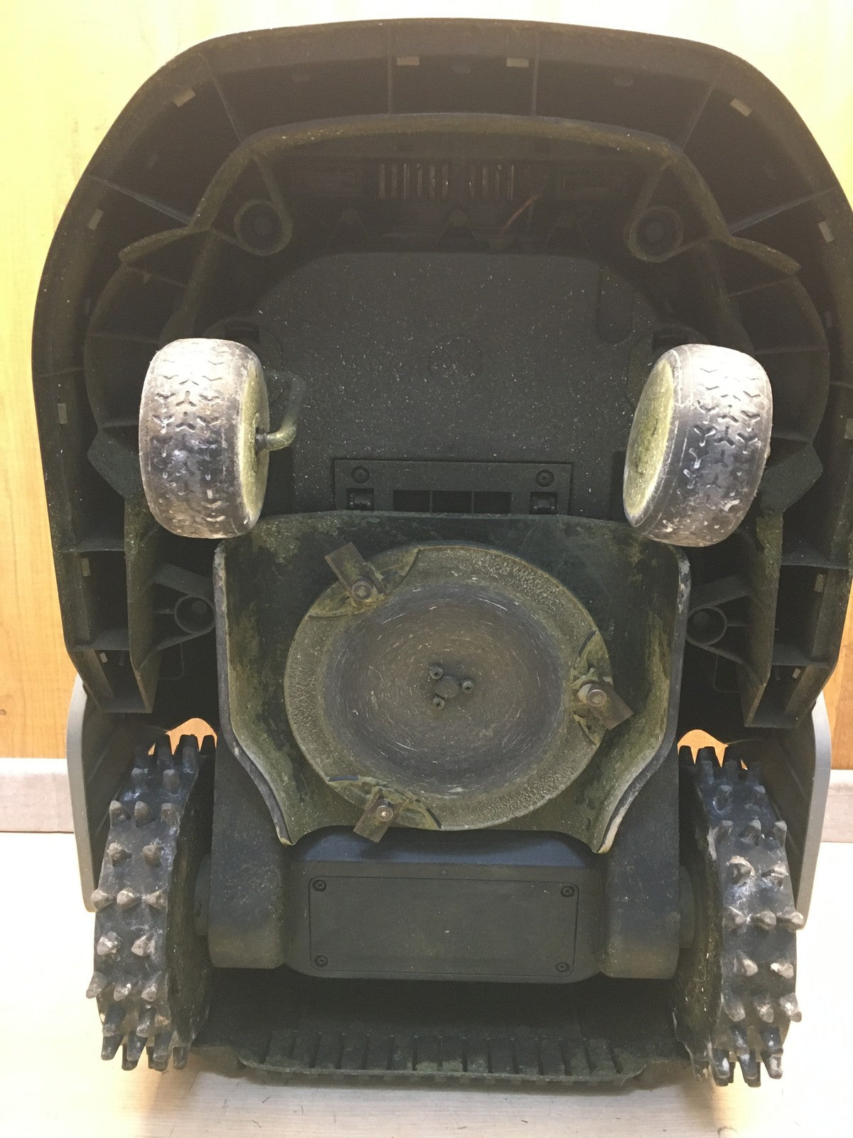 DREAME Intelligenter Mähroboter A1 Pro bis 2000m² 3D Sensor (MLLA7210) I38019