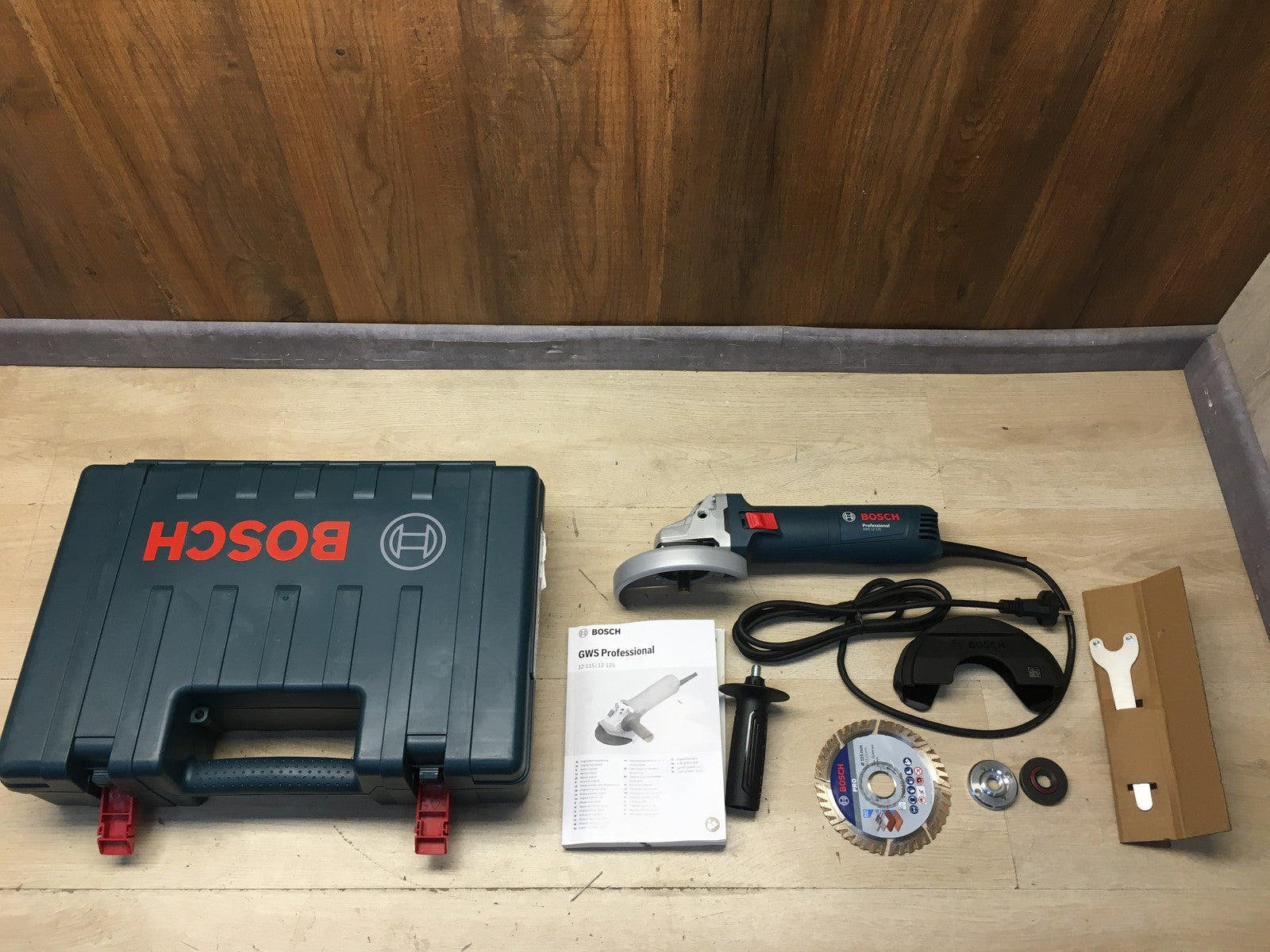 Bosch Professional Winkelschleifer GWS 12-125, Ø 125mm, 1200W, I38436