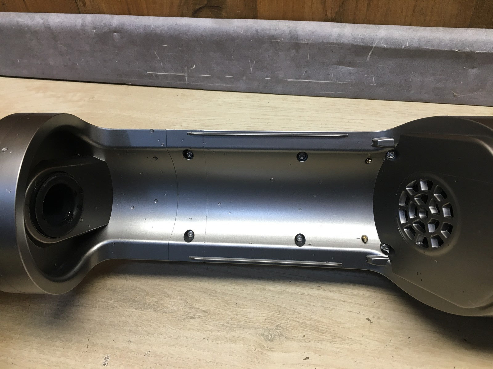 Eureka NEW430BL Kabelloser Nass-/Trockensauger, 230W, I36399