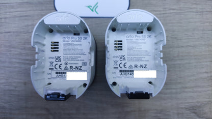 Arlo Ultra 2 Spotlight WLAN VMS5240 Überwachungskamera, 2er Set, I36439