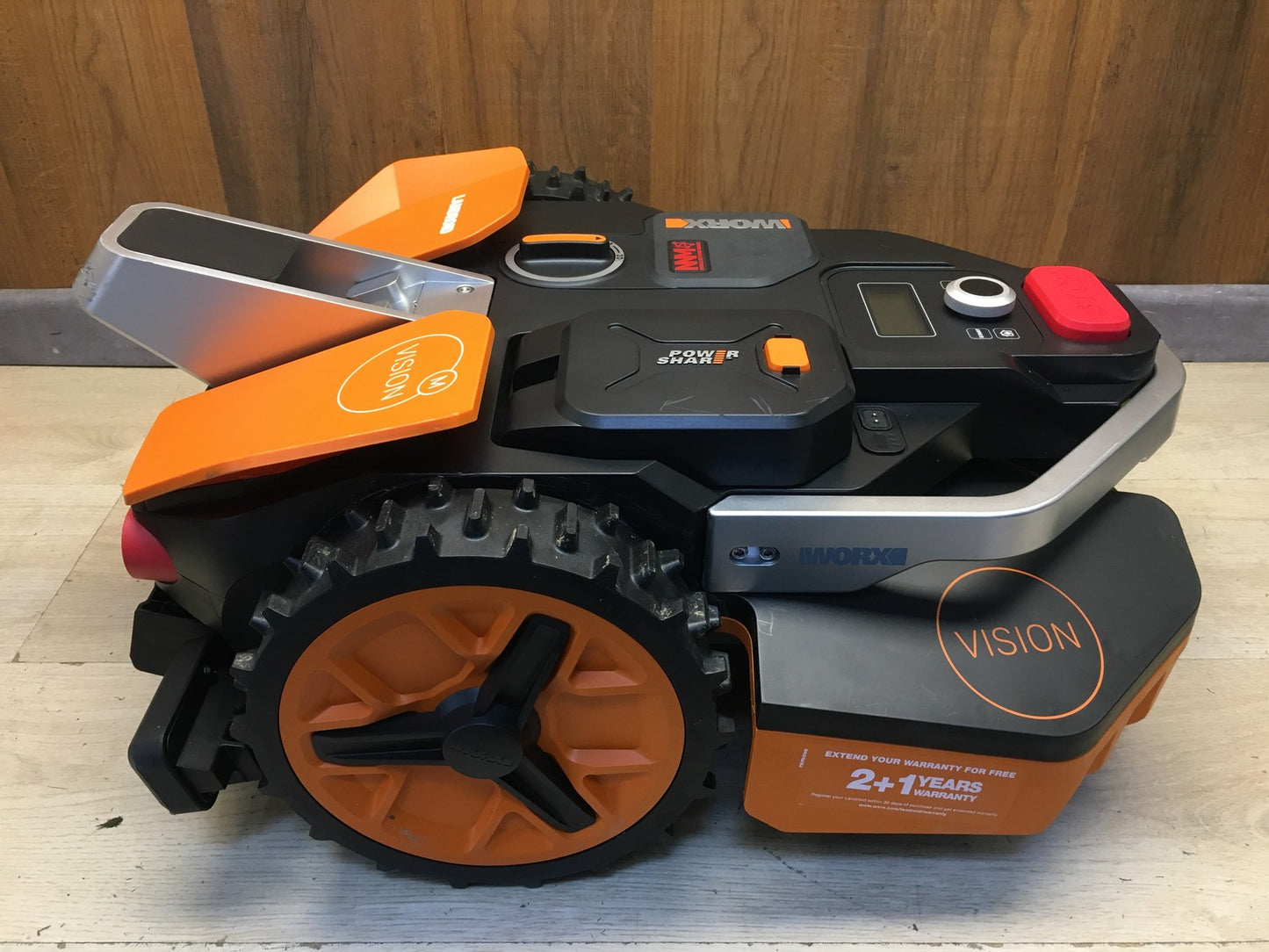 WORX Landroid Vision M600 Mähroboter ohne Begrenzungskabel WR206E.1 I38369