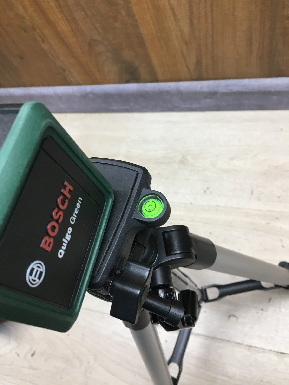 Bosch Kreuzlinienlaser Quigo green Set mit Stativ, I36794