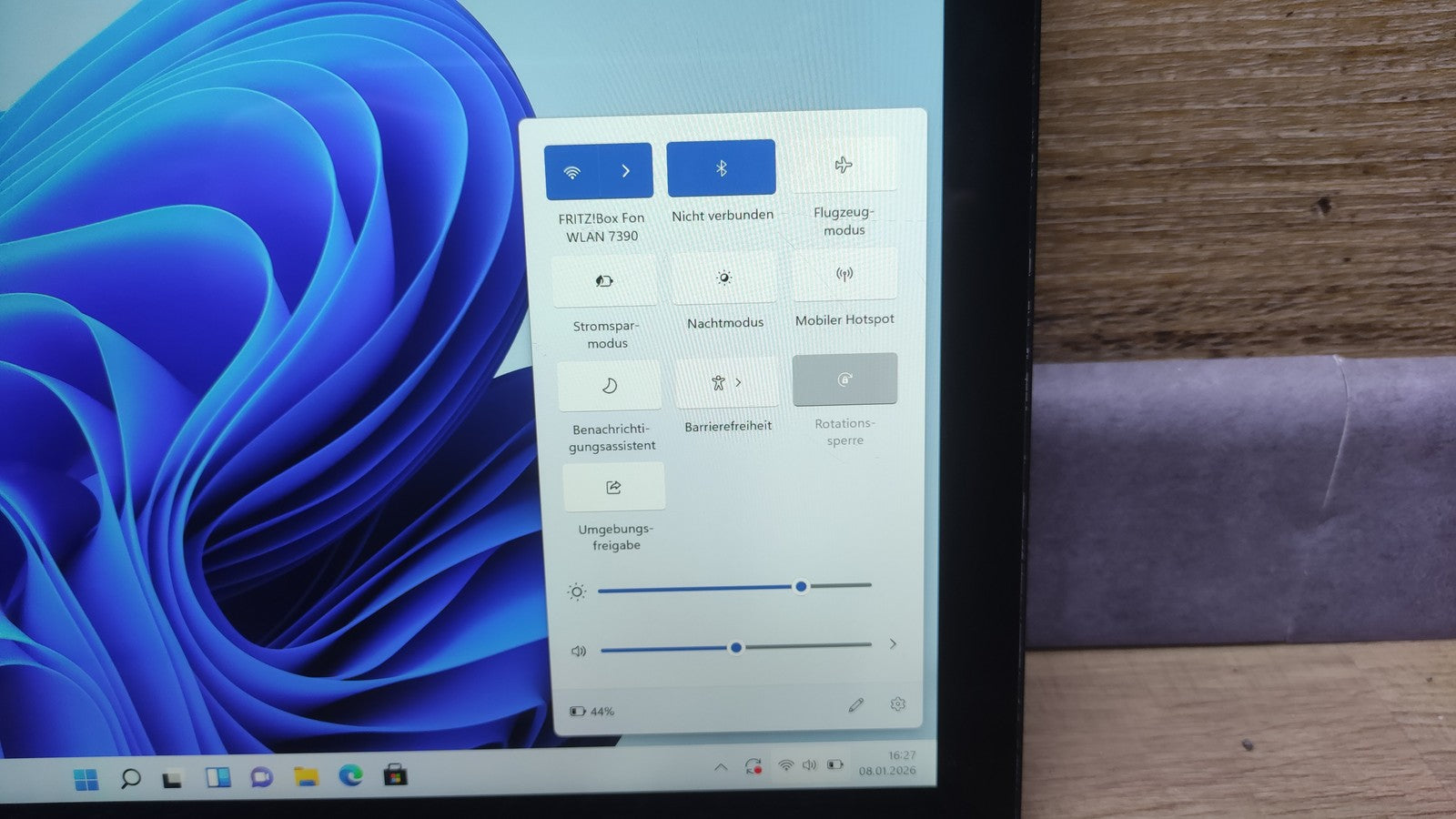 Microsoft Surface Pro 7 Tablet 12.3" Touch 2736x1824 Intel i5-1035G4 8GB 256GB