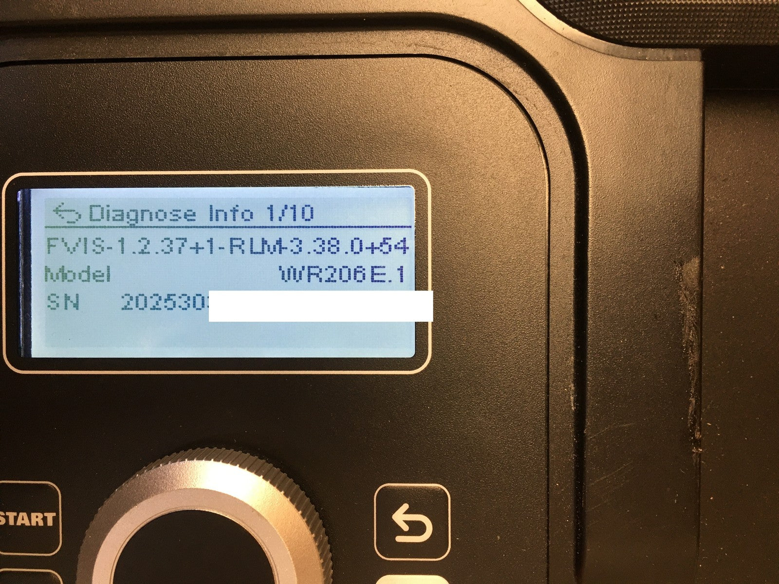 WORX Landroid Vision M600 Mähroboter ohne Begrenzungskabel WR206E.1 I38405