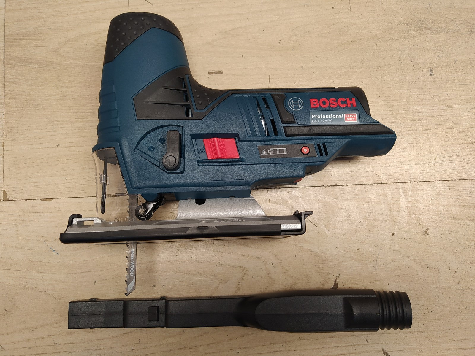 Bosch GST 12V-70 Akku-Pendelhubstichsäge solo, 12V, I37968