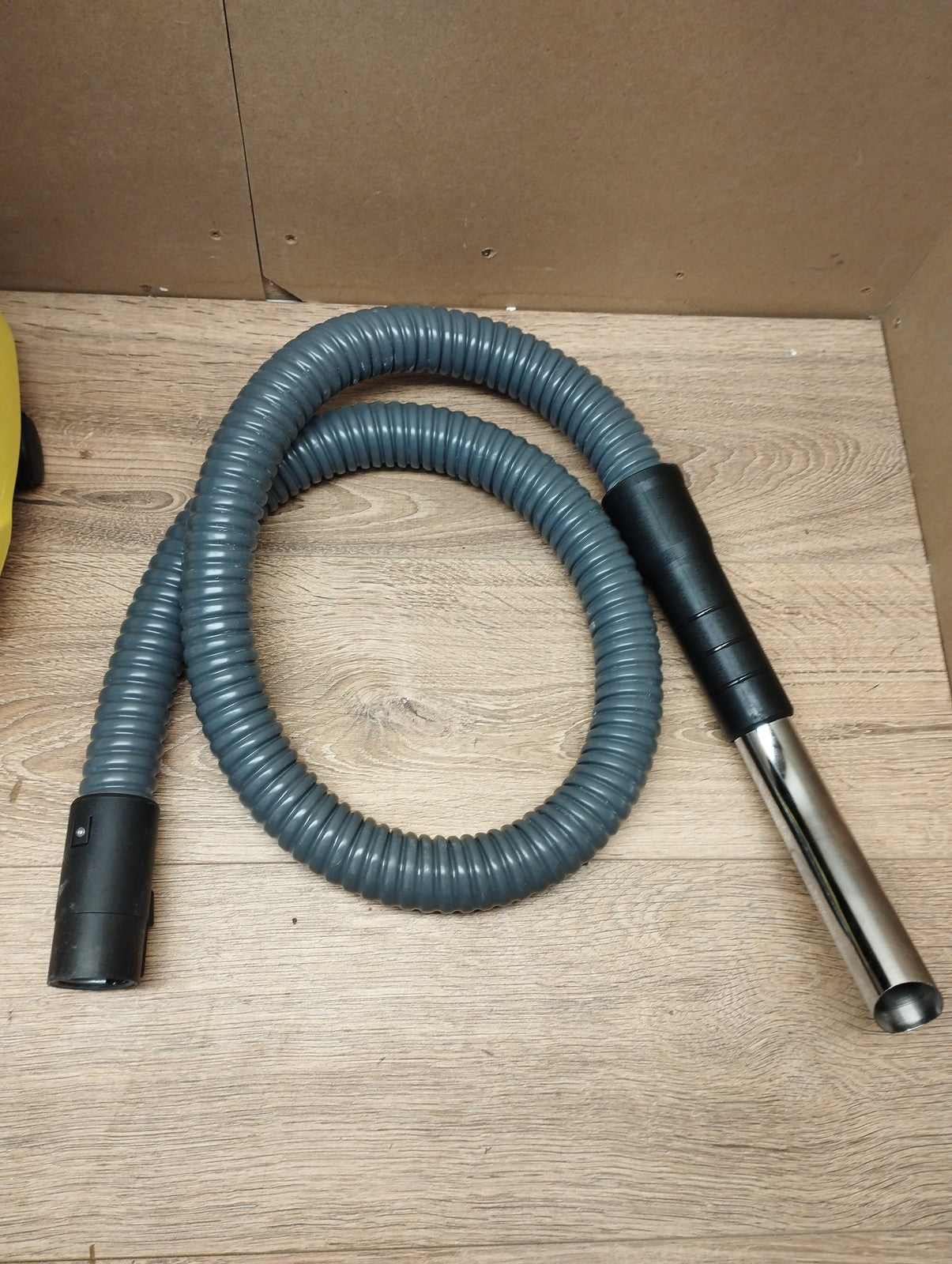 Kärcher AD 4 Premium Aschesauger und Trockensauger 1.629-731.0, I40000