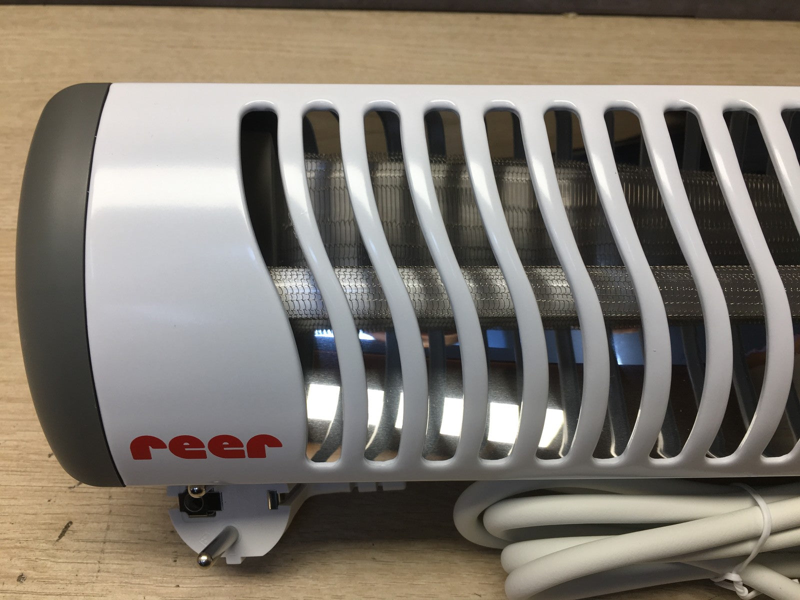 reer EasyHeat Wickeltisch-Wärmestrahler 19040 Wand-Heizstrahler I36608