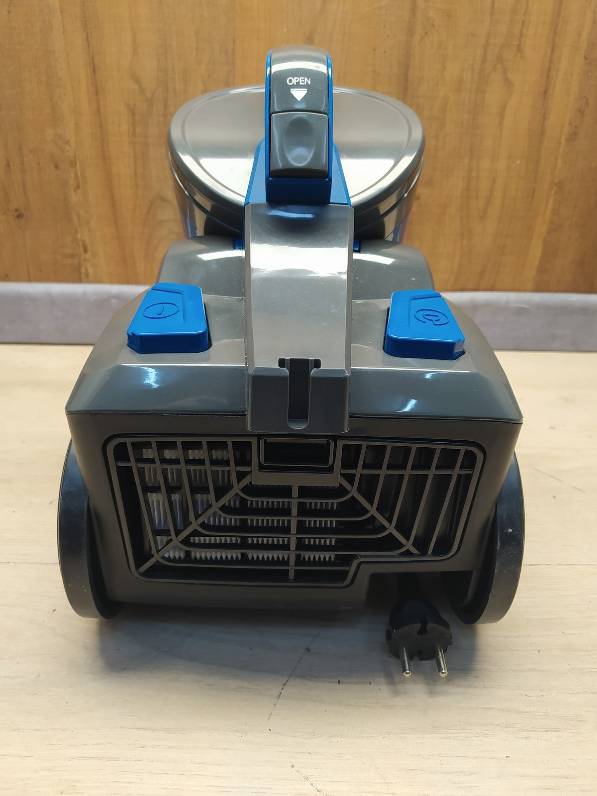 Amazon Basics VCS38A13L Bodenstaubsauger ohne Beutel, I36343