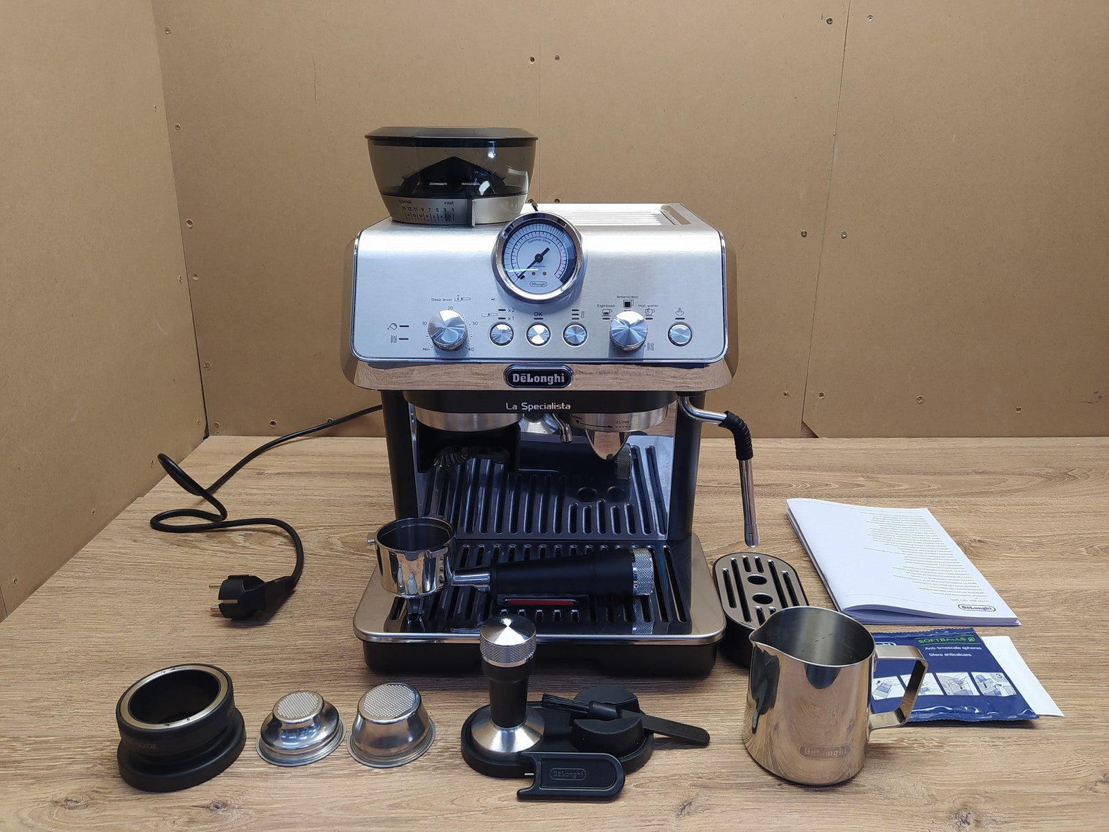 De'Longhi La Specialista Arte EC9155.MB Espressomaschine mit Mahlwerk, I39360