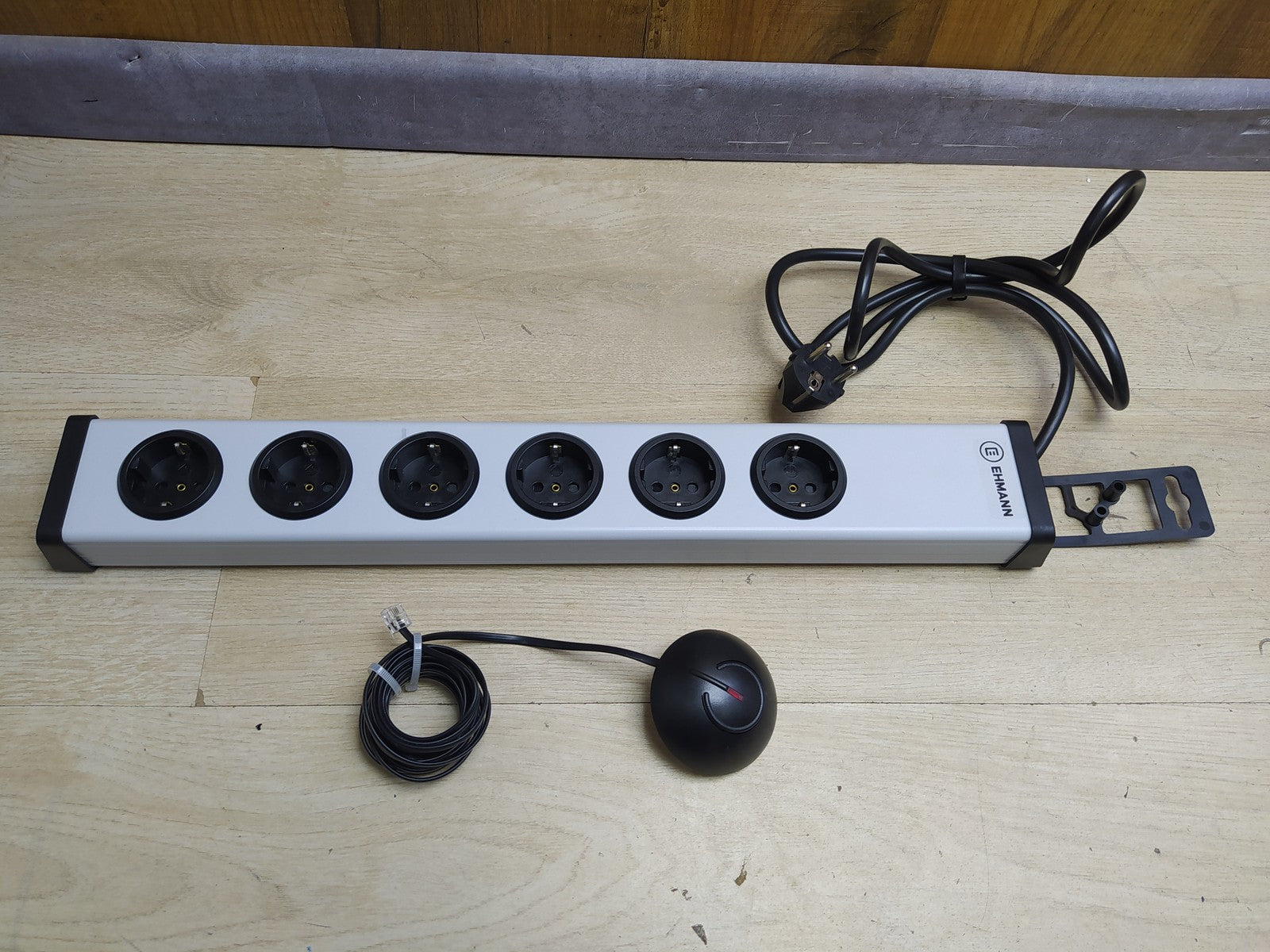 Ehmann 0200x00062381 Steckdosenleiste mit Schalter 6-fach, I35105