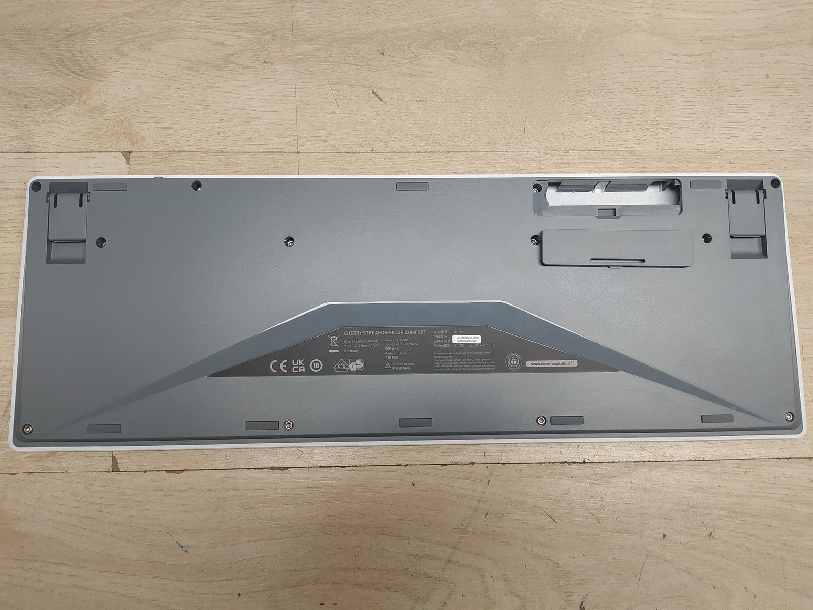 CHERRY Stream Desktop Comfort Kabelloses Tastatur-Maus-Set, DE Layout, I37753