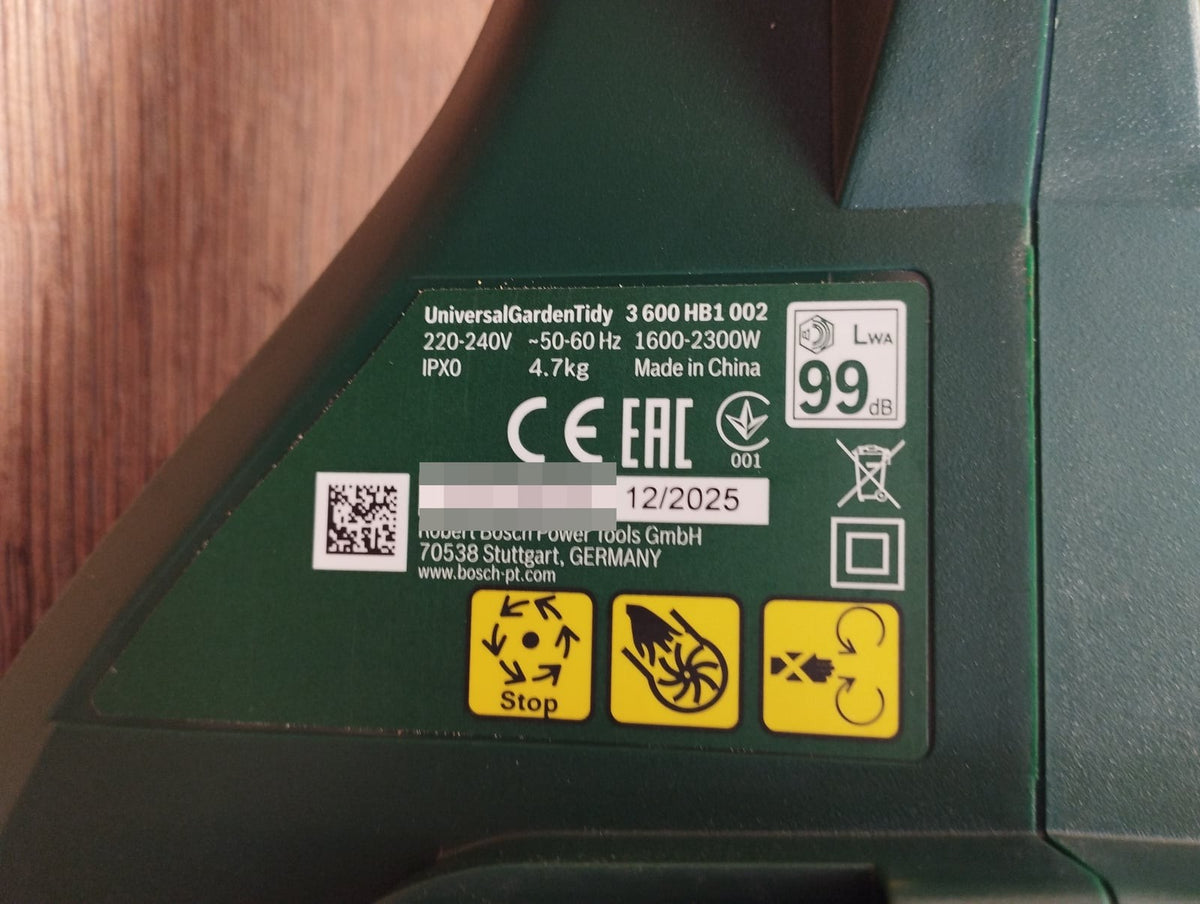 Bosch UniversalGardenTidy 2300 Laubsauger Laubbläser Häcksler 2300W 3600HB1002