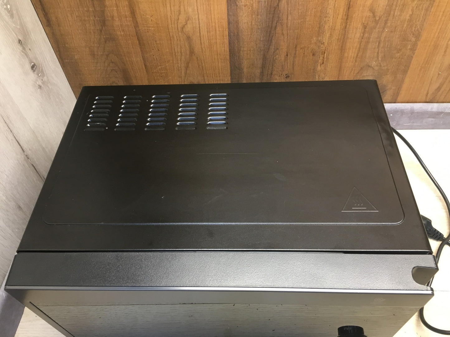 LG MH6565CPW Mikrowelle mit Grill, 25 L, 1000 W, I39787