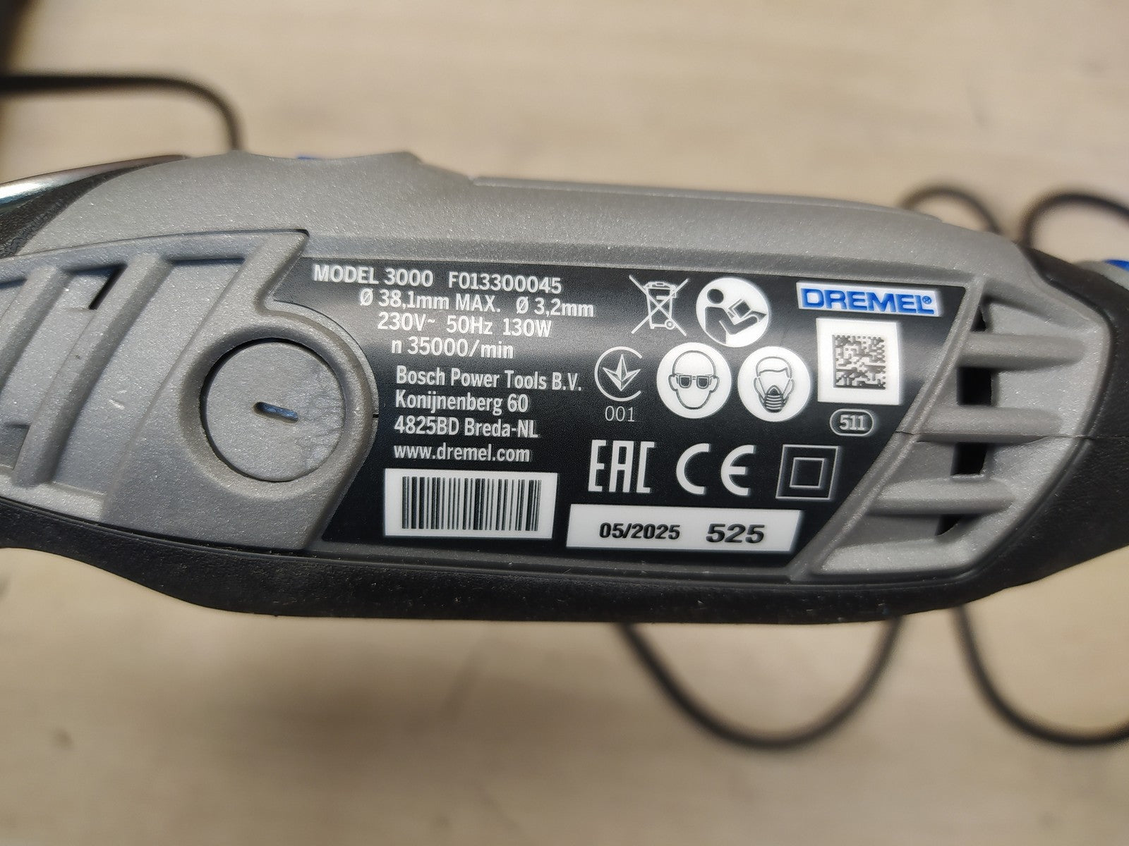 DREMEL 3000-1/25 EZ Multifunktionswerkzeug 130W, I38579