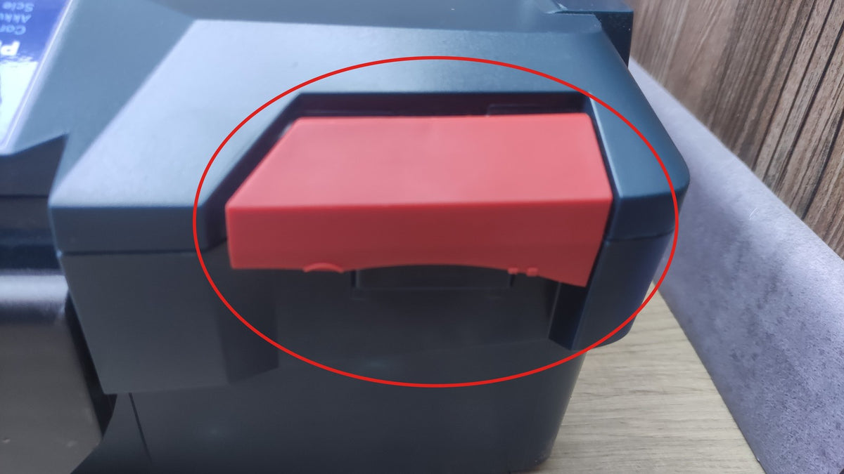 Bosch Professional 18V System Akku-Säbelsäge GSA 18 V-LI C solo