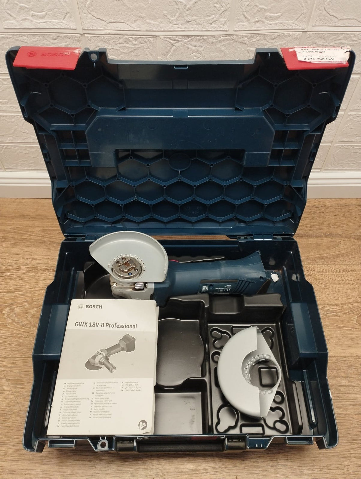 Bosch GWX 18V-8 Winkelschleifer mit X-LOCK 3 601 JJ7 000