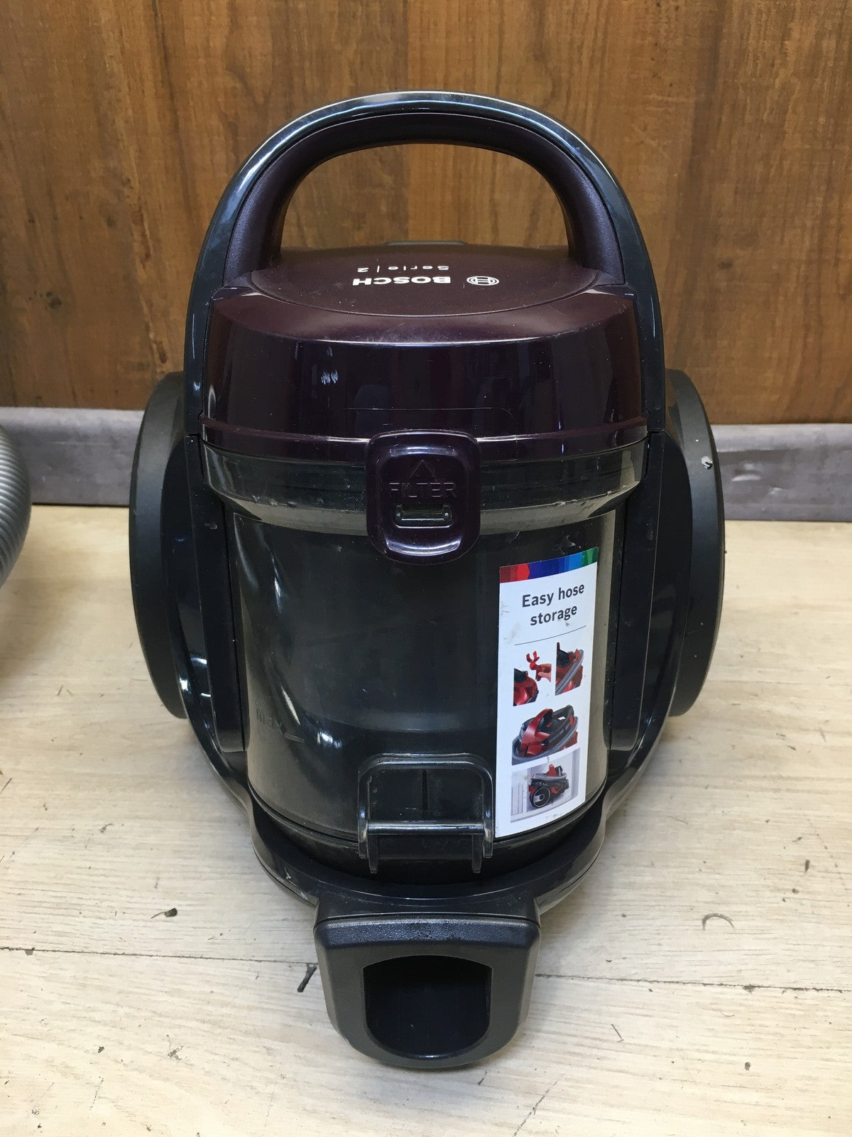 Bosch BGC05AAA1 Staubsauger ohne Beutel, 700W, I39476