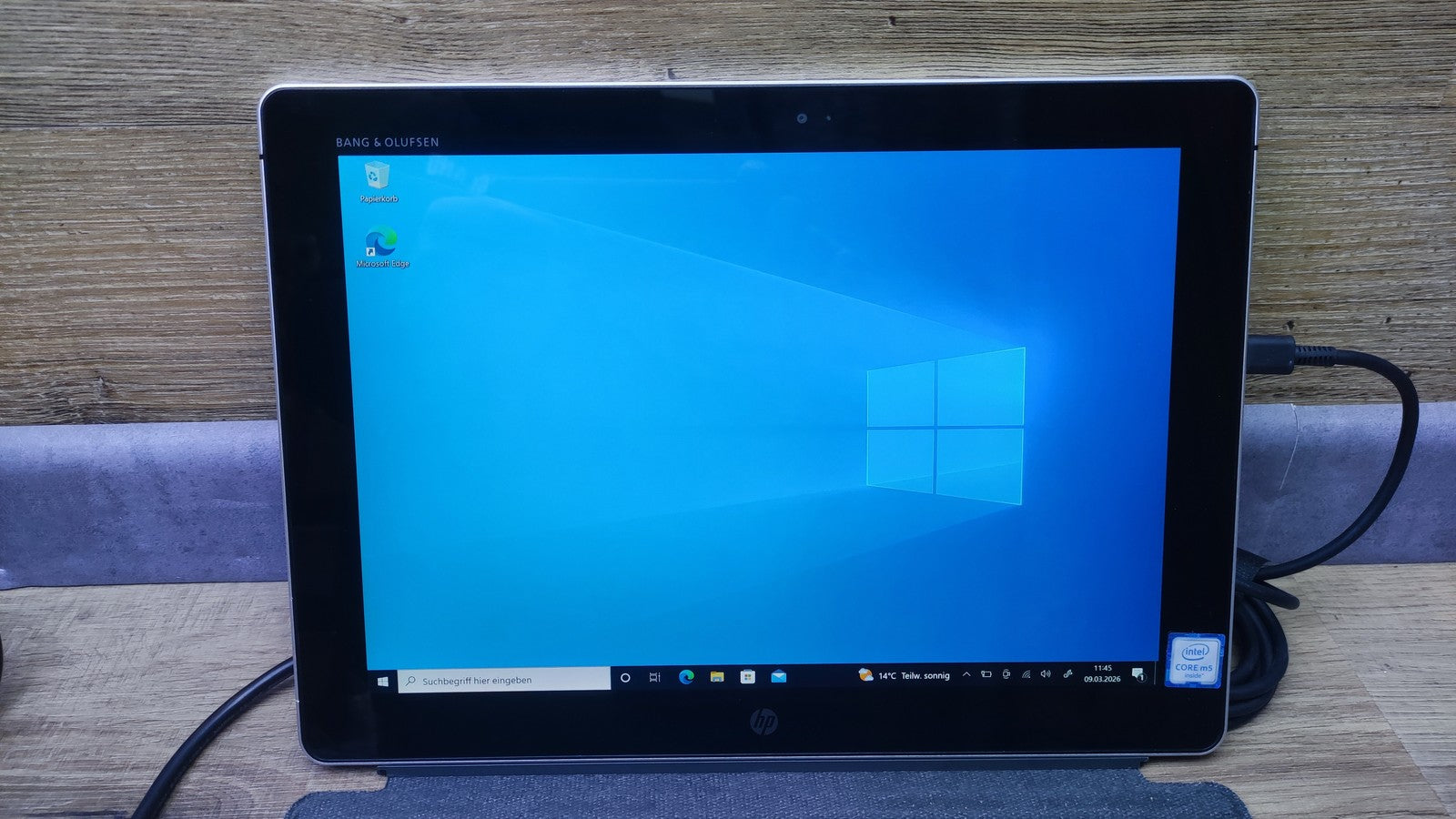 HP Elite x2 1012 G1 Tablet Touch 12" FHD 1920x1280 Intel M5-6Y54 8GB 128GB WiFi