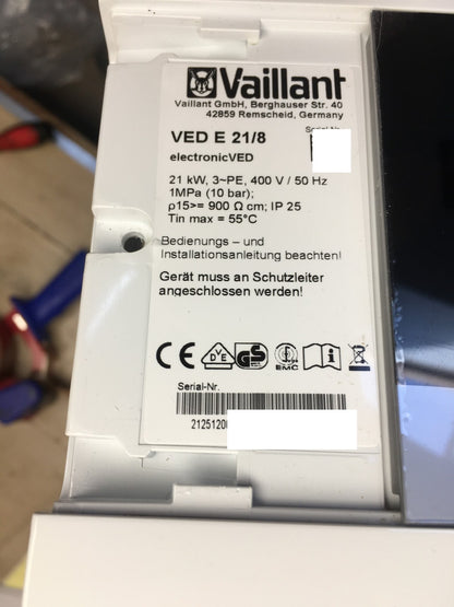 Vaillant elektronischer Durchlauferhitzer VED E 21/8, 21kW, 400V, EEK:A, I39981