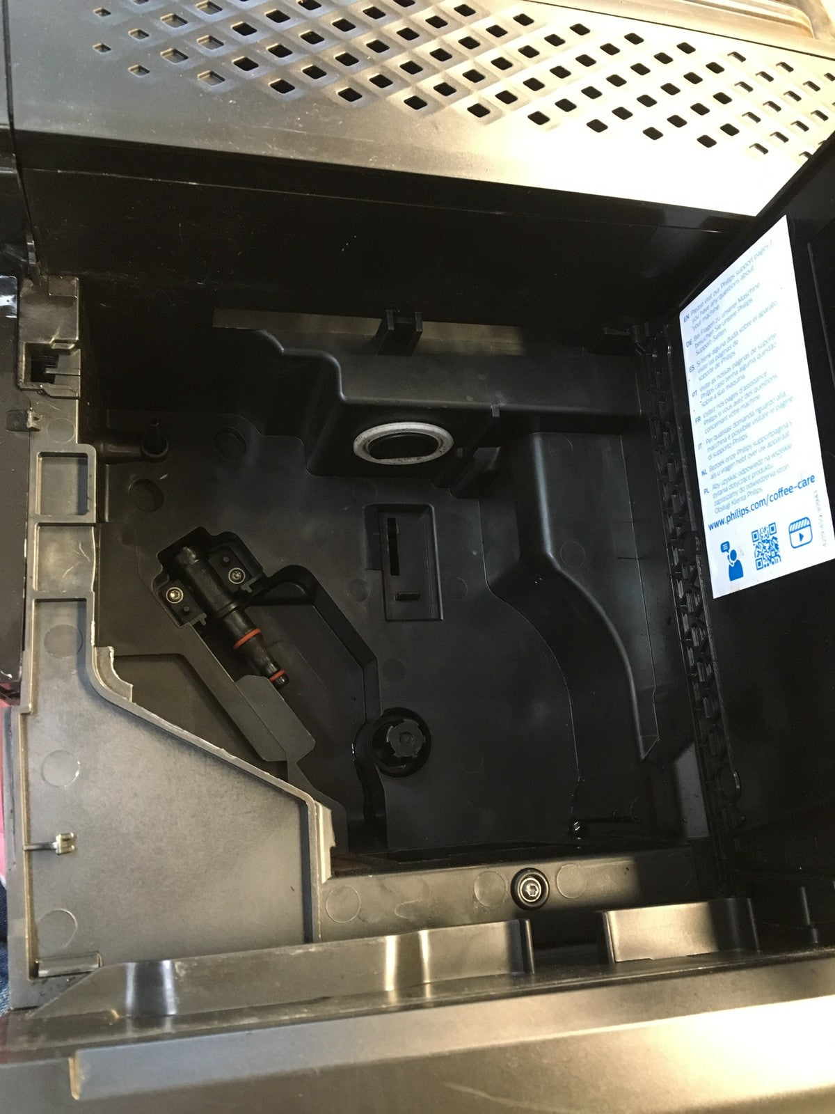 Philips Serie 5400 Kaffeevollautomat EP5447/90, I36893
