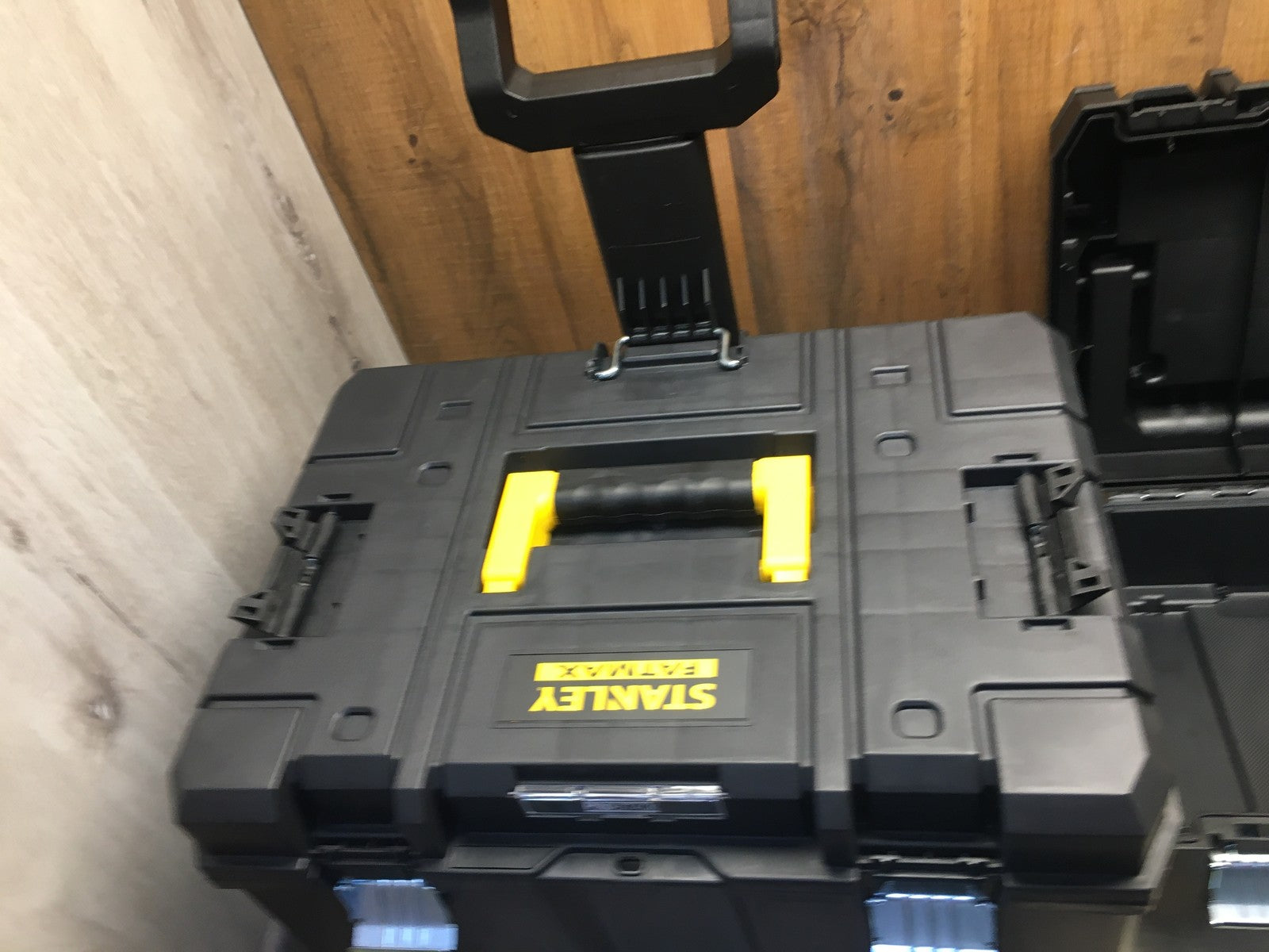 Stanley Fatmax Trolley FMST1-80103 Werkzeugkiste, Werkzeugkoffer, I40005