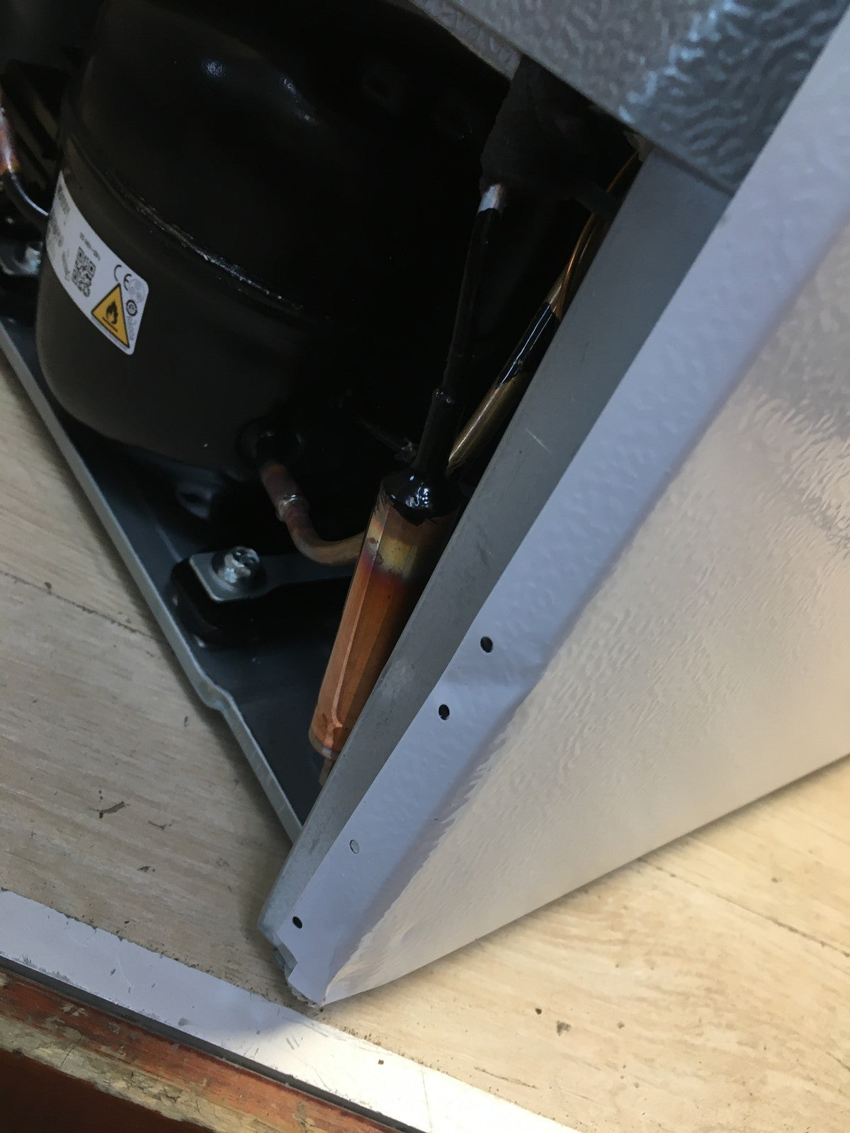 Gorenje R39EPW4 Tischkühlschrank Freistehend, 40dB, 92 L, EEK E, I39436