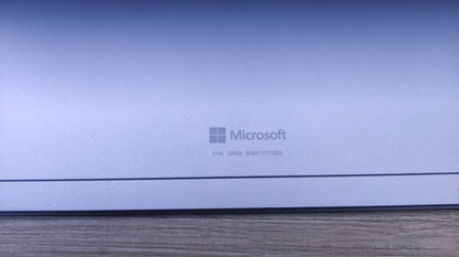 Microsoft Surface Pro 5 Tablet 12.3" 2736x1824 Intel m3-7Y30 4GB 128GB GLASBRUCH