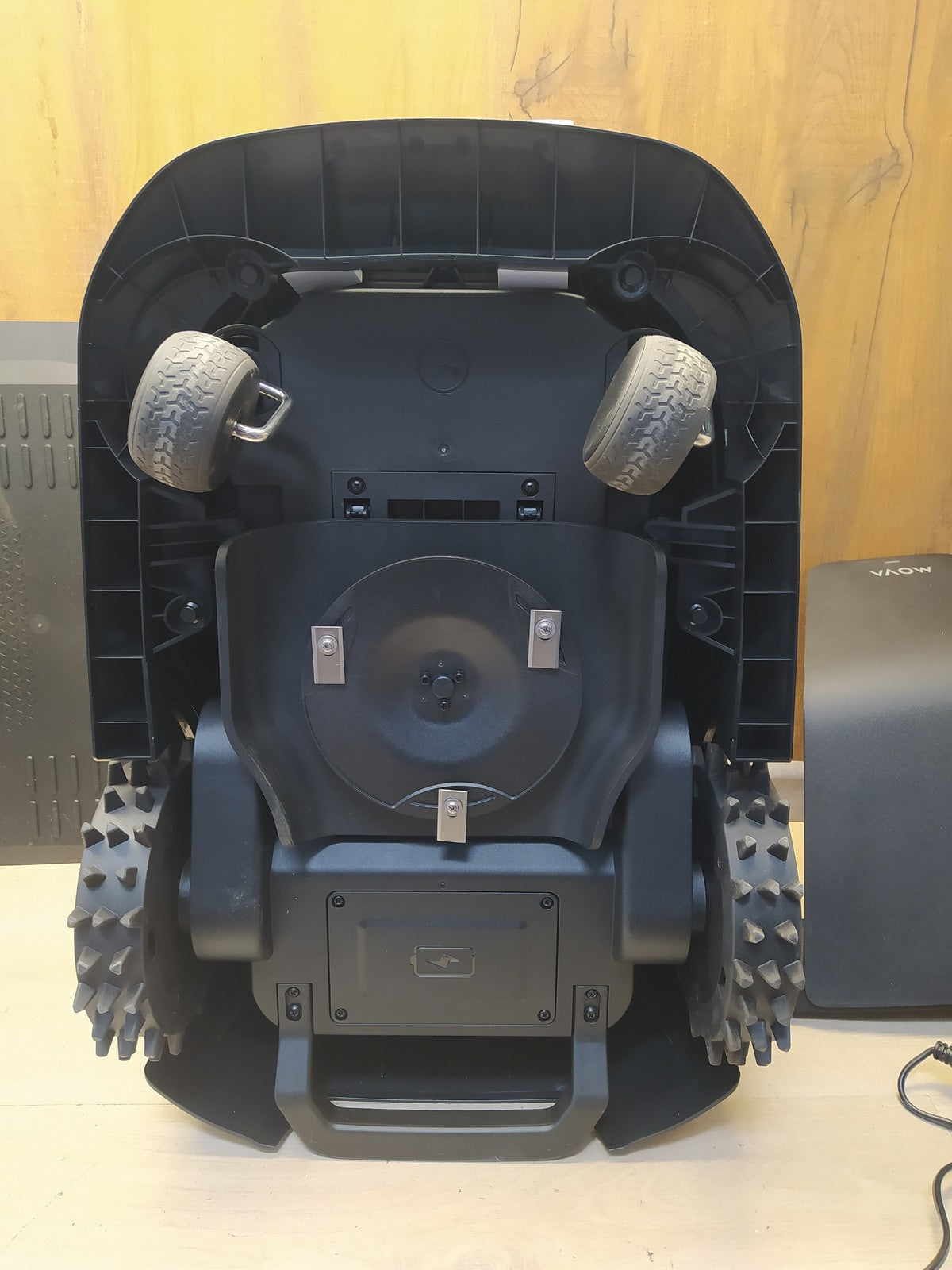Dreame Mova 1000 Mähroboter (MLLM4110) bis 1.000 m² 3D-LiDAR kabellos, I37807