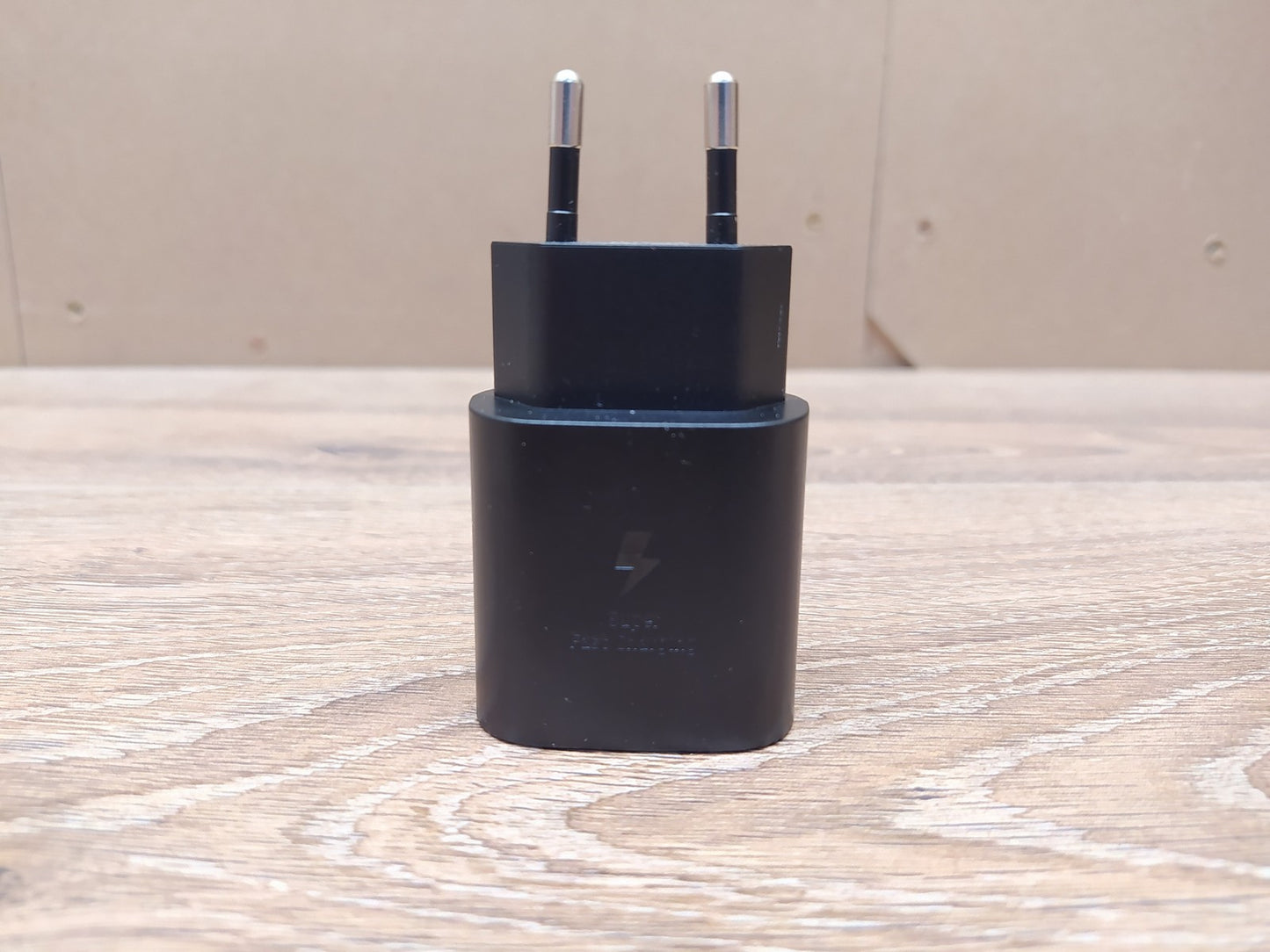 Samsung Wireless Charger EP-P6300 Ladegerät Induktiv, I39205