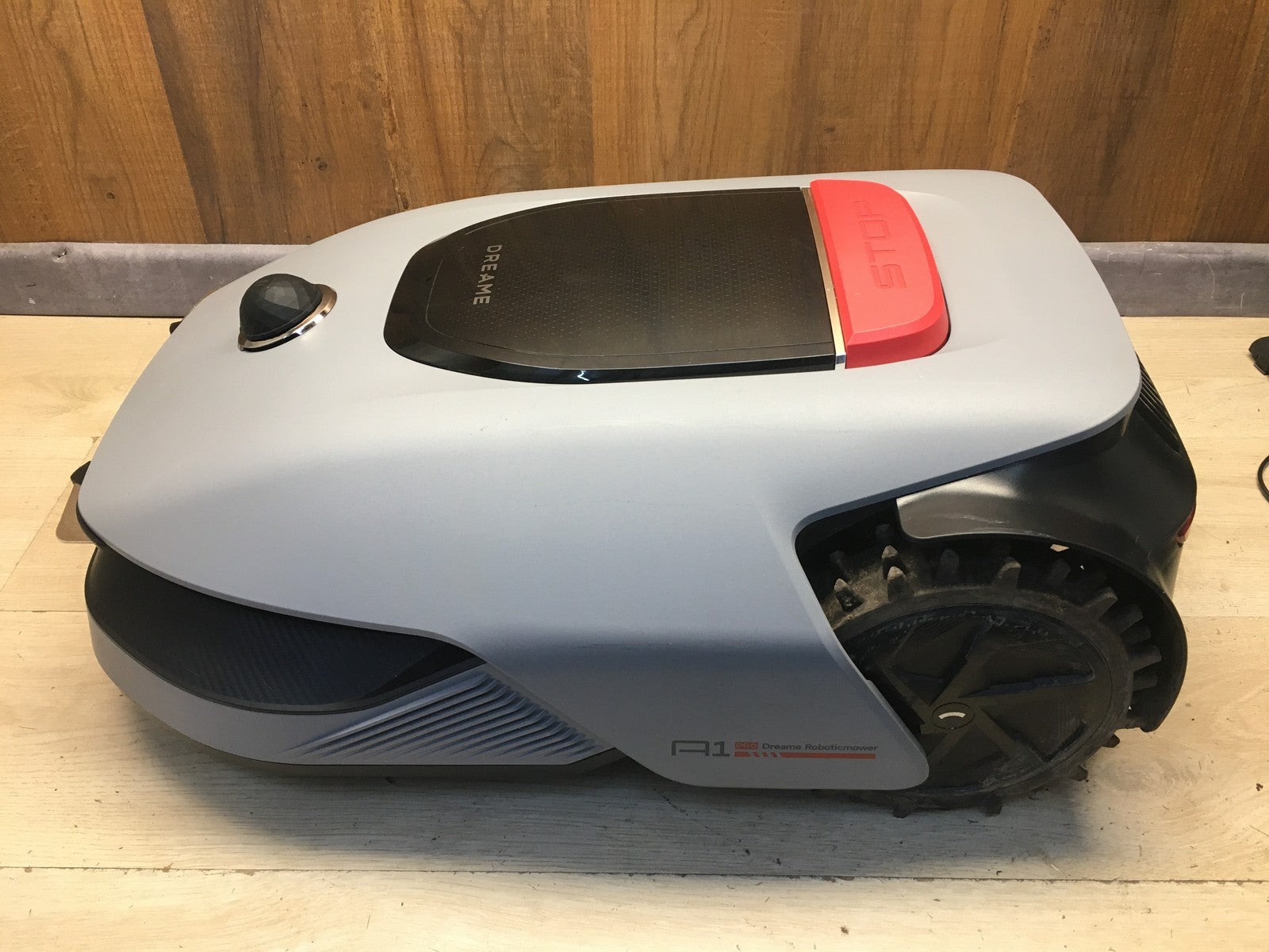 DREAME Intelligenter Mähroboter A1 Pro bis 2000m² 3D Sensor (MLLA7210) I38039