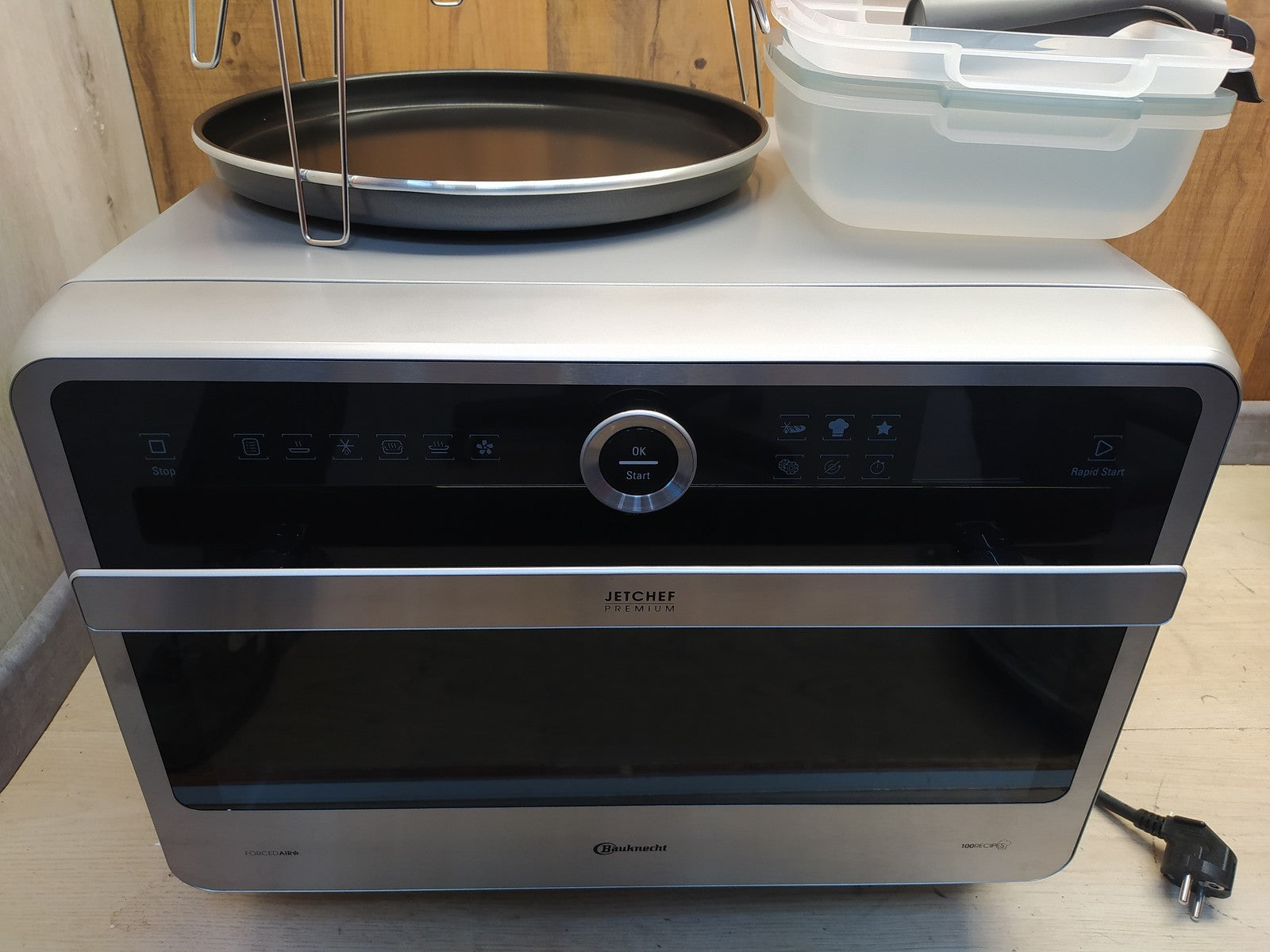 Bauknecht MW 179 IN Mikrowelle mit Grill und Heißluft 2200 W 33 L, I39023