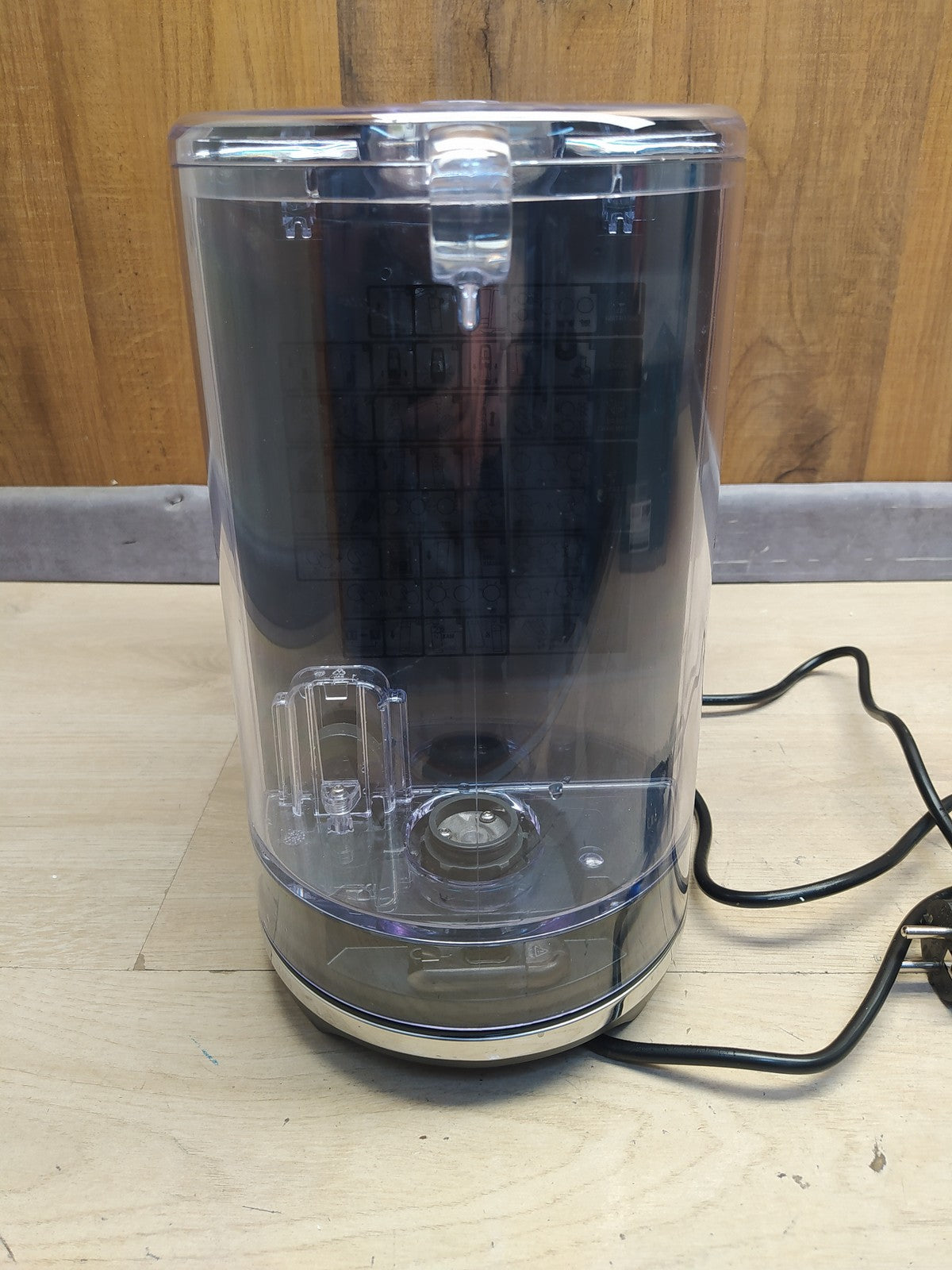 Sage SES500 BST Kompakte Kaffeemaschine mit Milchaufschäumer, I37619