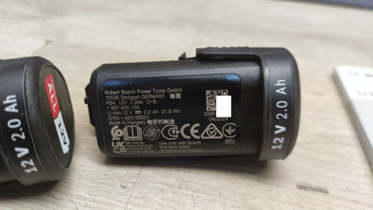 Bosch Starter Set, 2 Akkus 12 V 1,5 Ah + Ladegerät, I38251