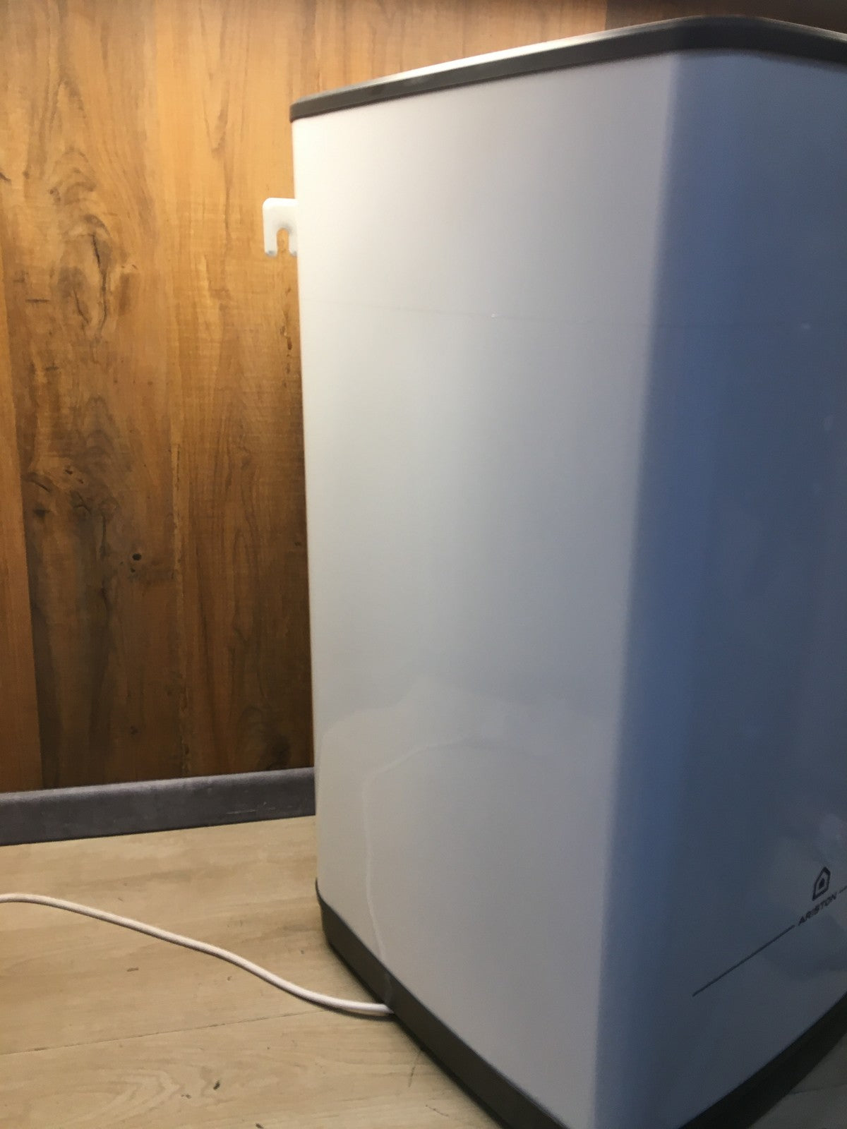 Ariston Quadris 100L WiFi FR EU Warmwasserspeicher 3060882, 100L, EEK:B, I36956